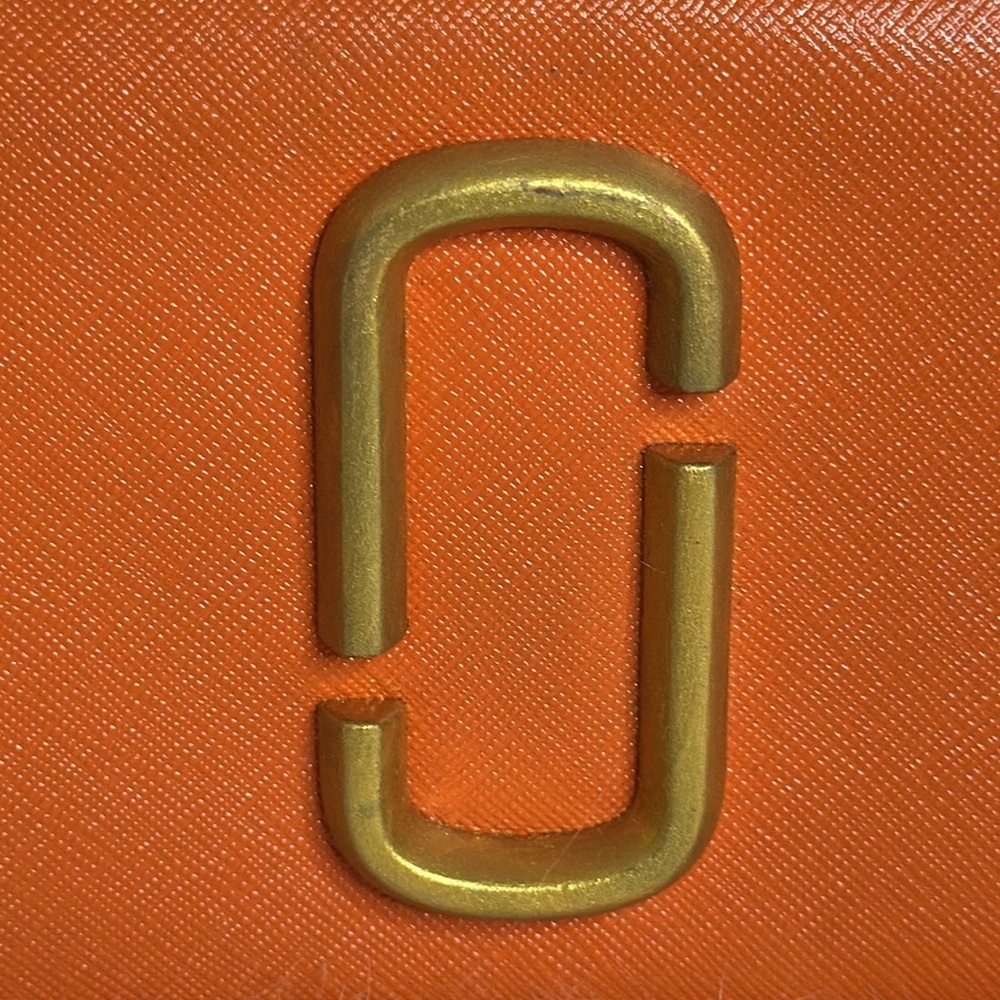 💯Authentic Marc by Marc Jacobs Orange Zip Wallet🍀 - Picture 8 of 15